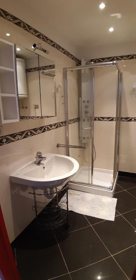 Lungomare Appartement *